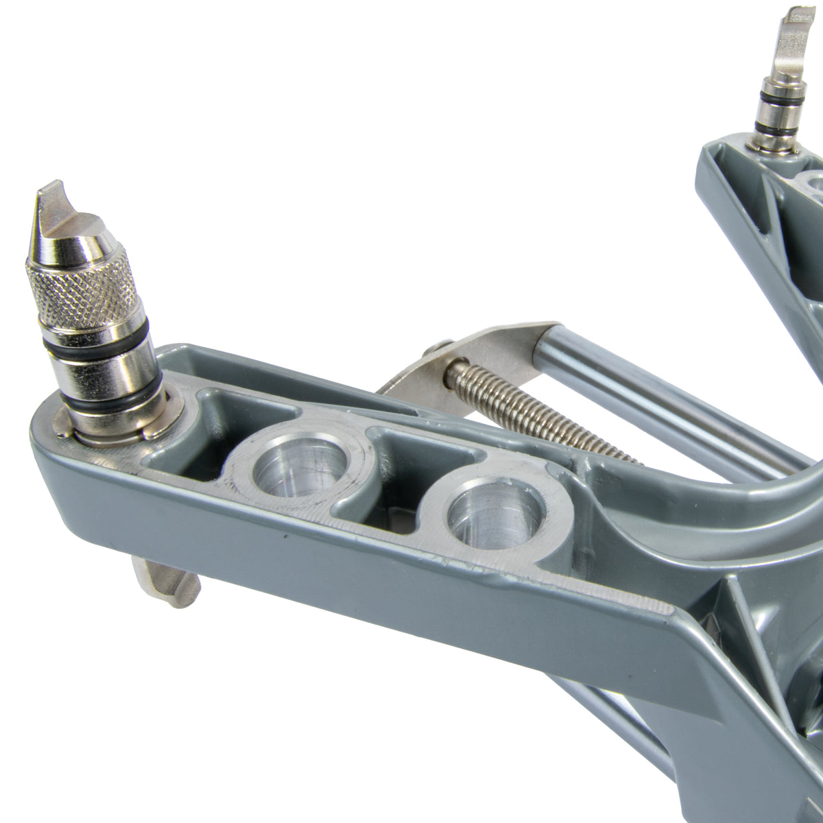 Car Rim Locator Vehicle Alignment Wheel Clamp for Professional or Home Use – AutoSolo